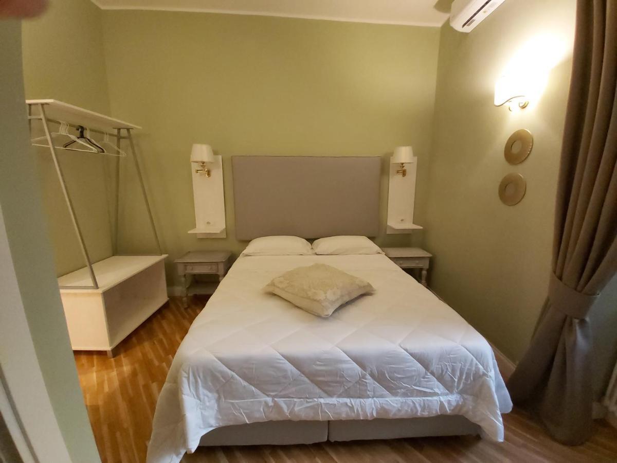 Alcapri Suite Napoli Centro Chambre photo